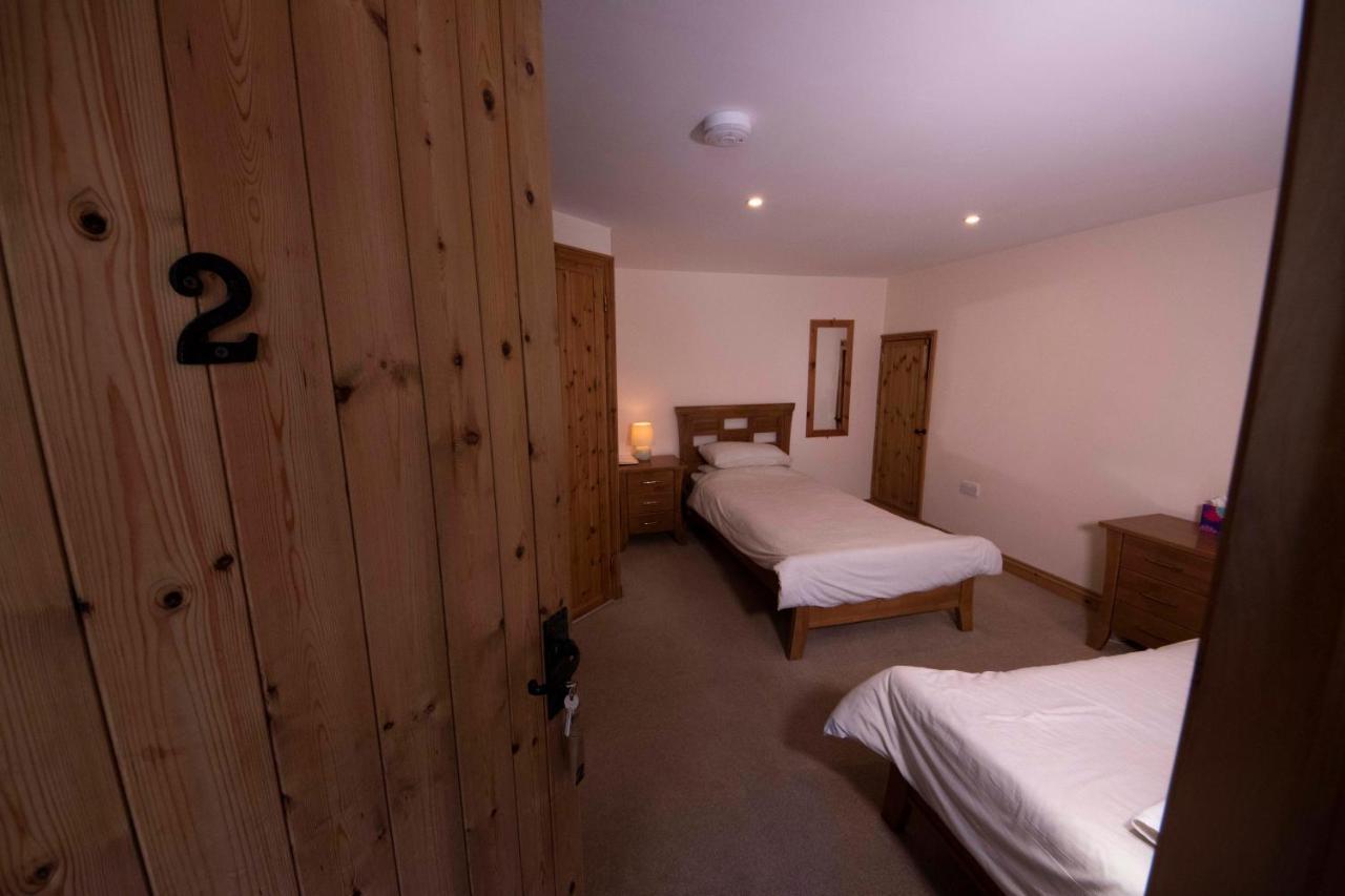 Polhilsa Farm Bed and Breakfast Callington Exteriör bild